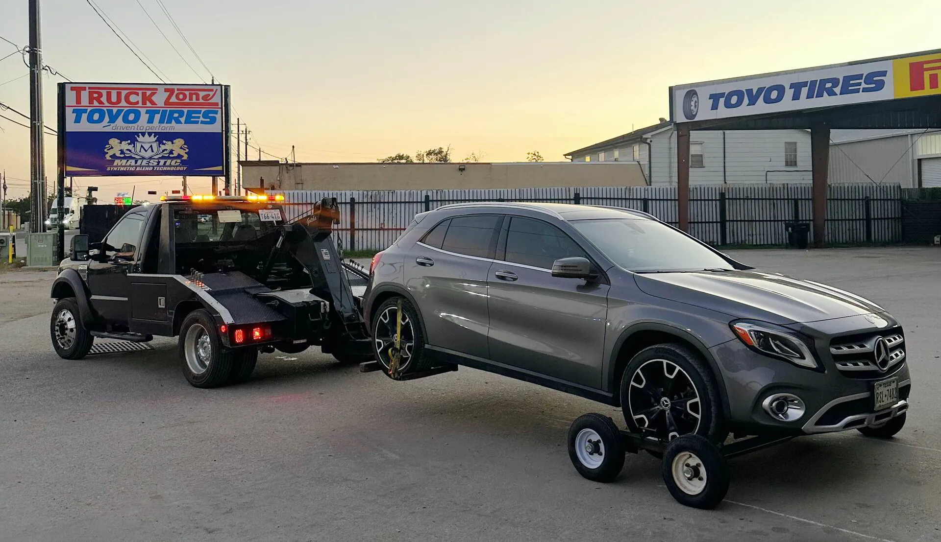8 Quick Towing Solutions for Roadside Emergencies in Deer Park